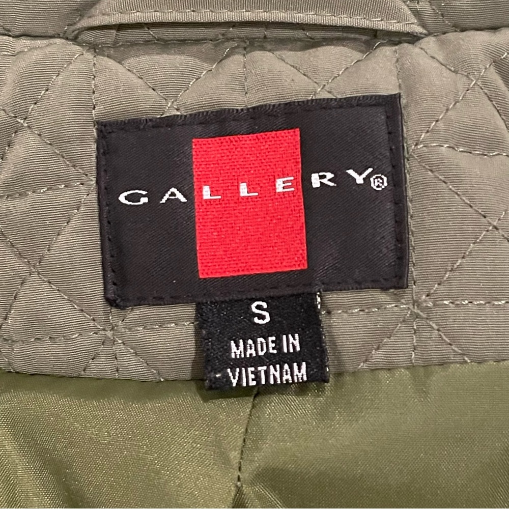 Gallery Quilted Jacket - Picture 4 of 7